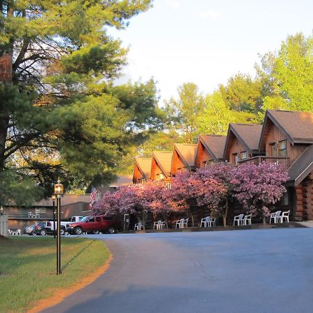 Woodsville Nootka Lodge מראה חיצוני תמונה