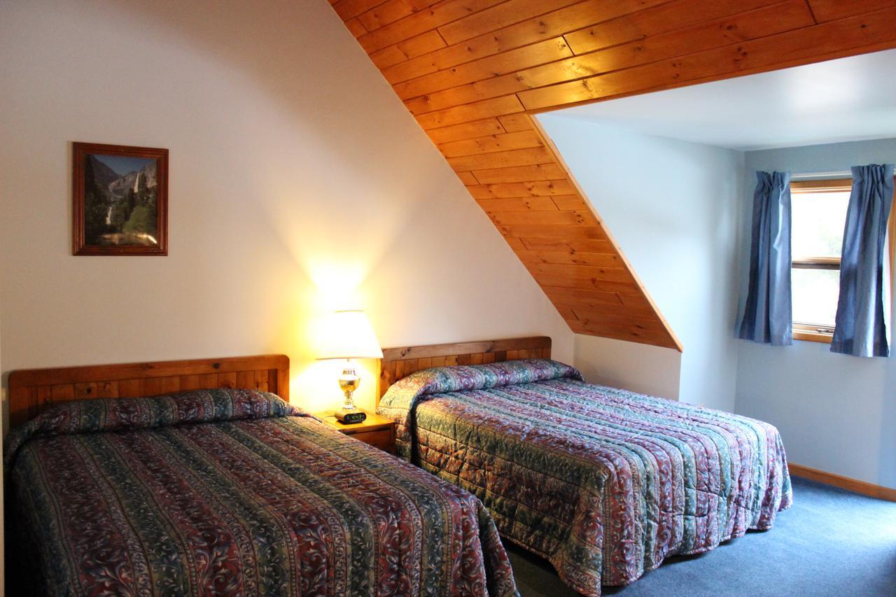 Woodsville Nootka Lodge מראה חיצוני תמונה