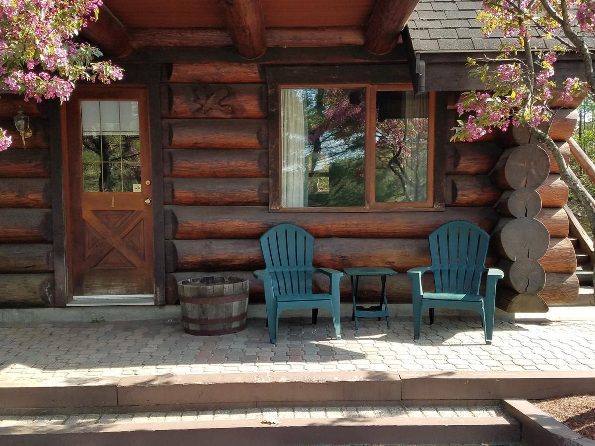 Woodsville Nootka Lodge מראה חיצוני תמונה