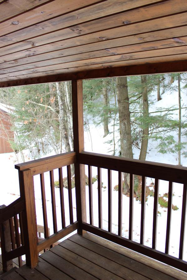 Woodsville Nootka Lodge מראה חיצוני תמונה