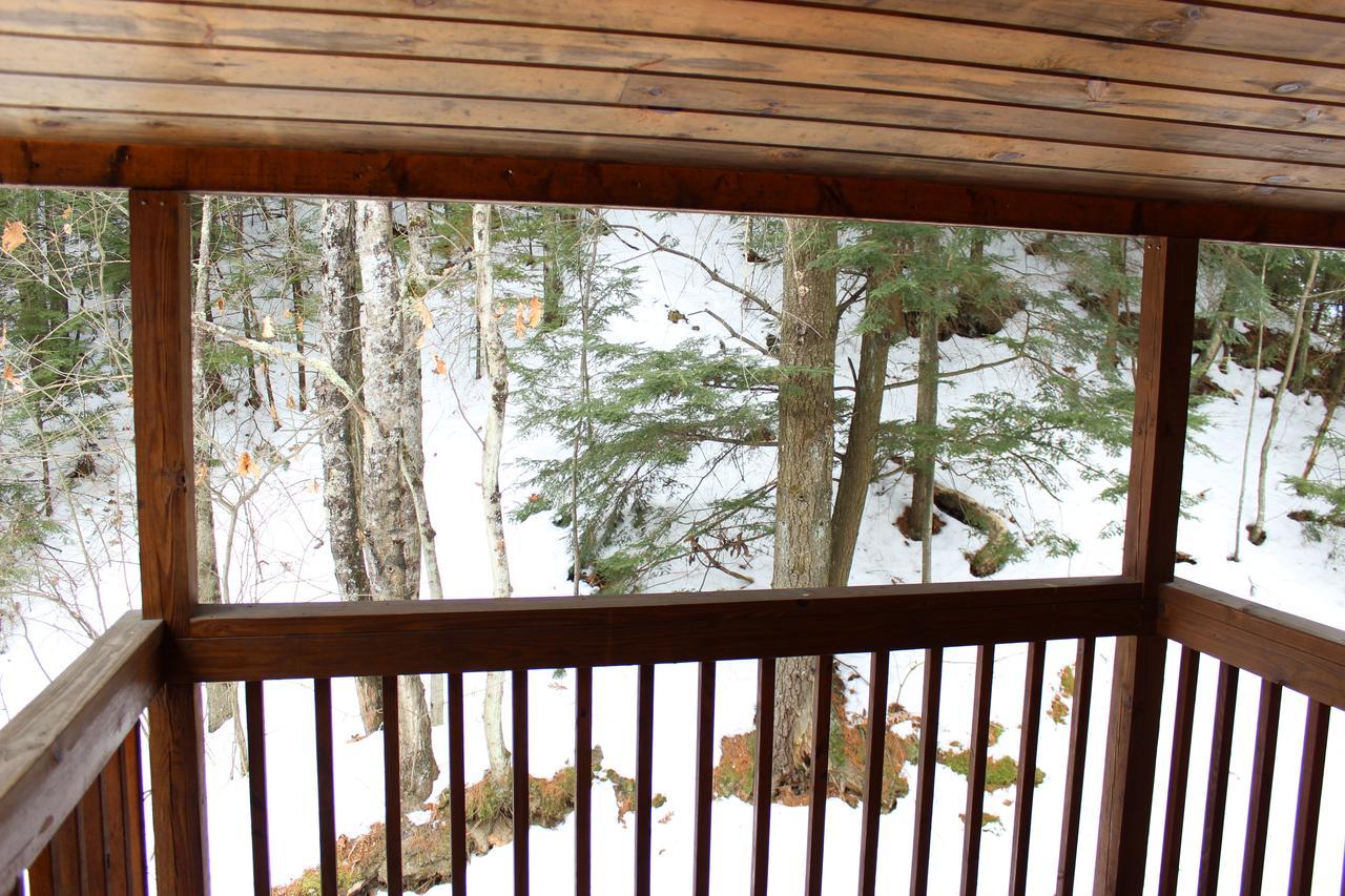 Woodsville Nootka Lodge מראה חיצוני תמונה