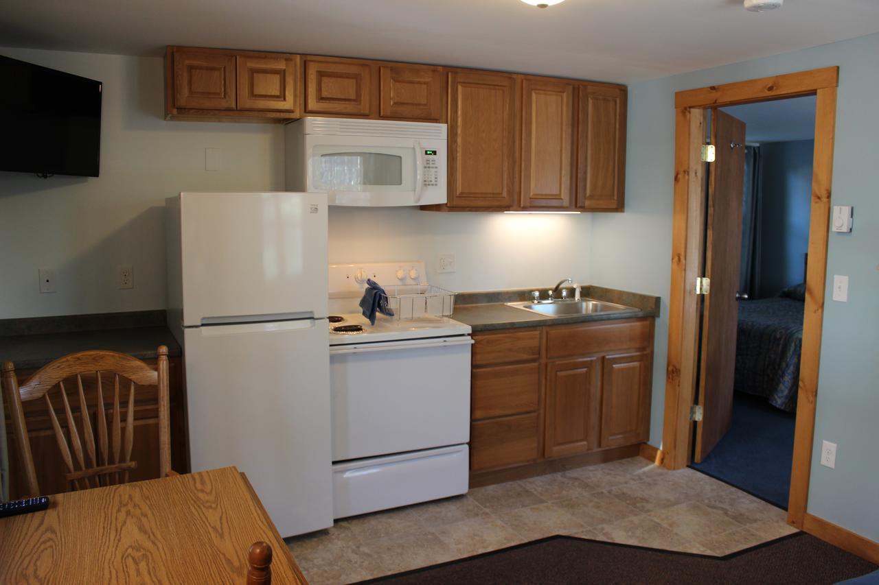 Woodsville Nootka Lodge מראה חיצוני תמונה