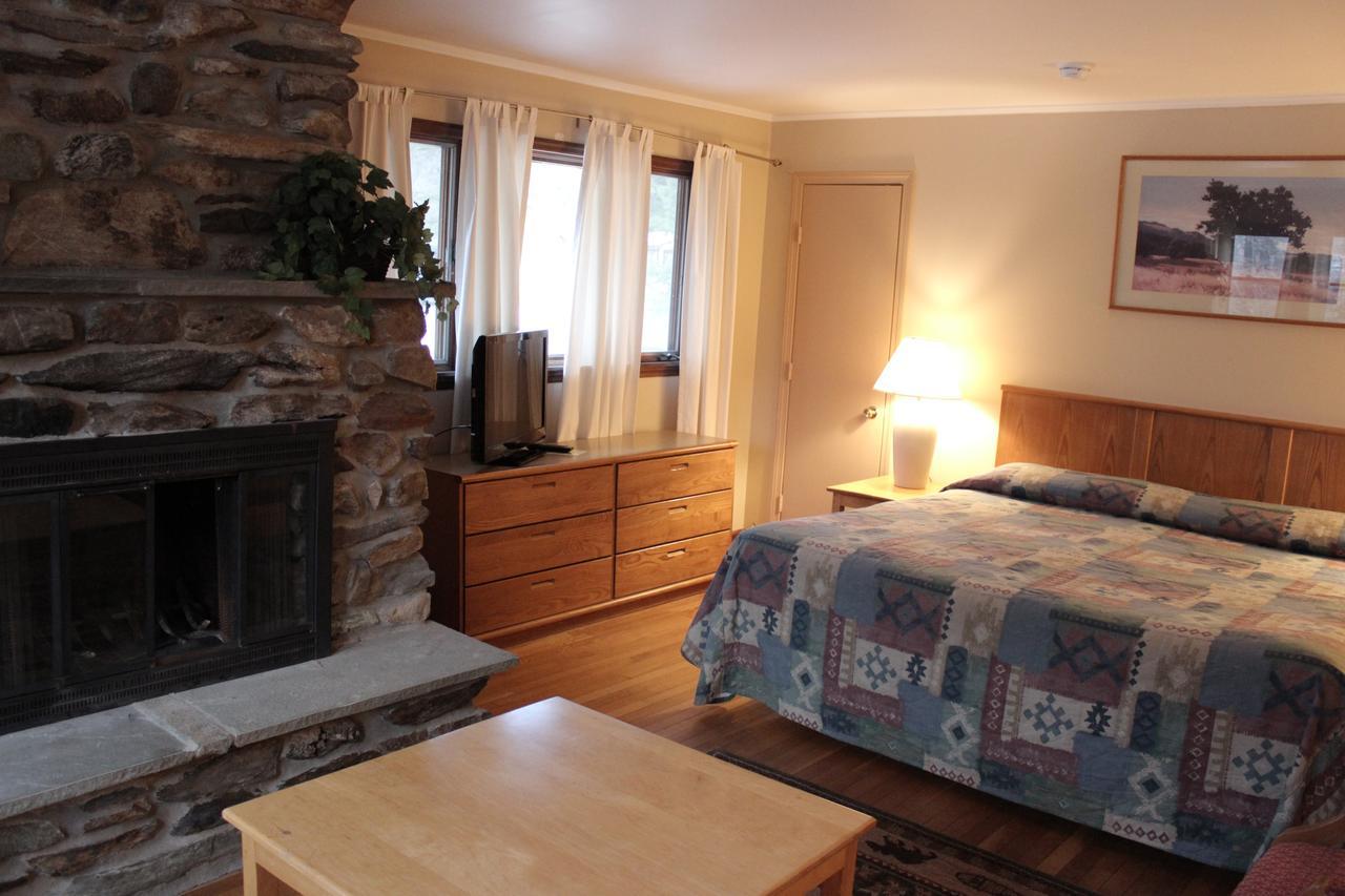 Woodsville Nootka Lodge מראה חיצוני תמונה