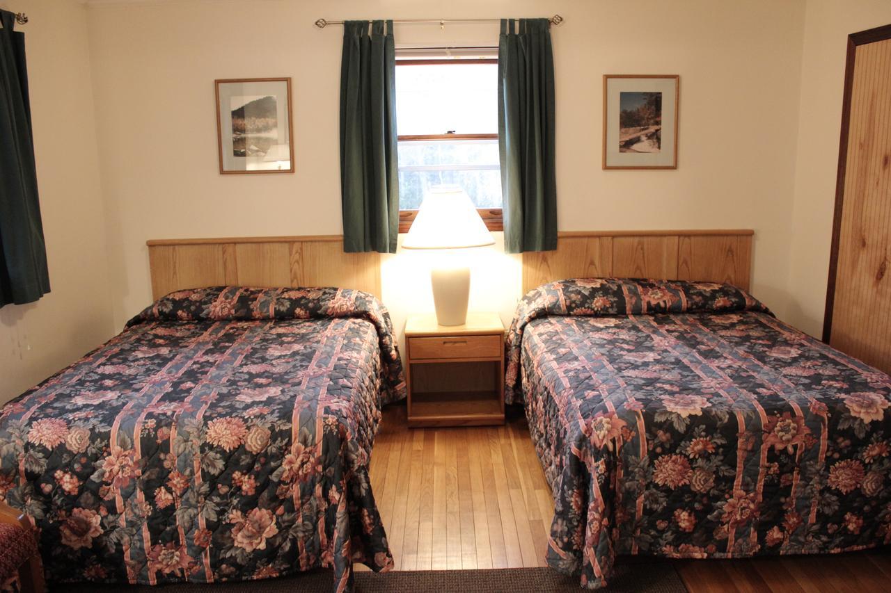 Woodsville Nootka Lodge מראה חיצוני תמונה
