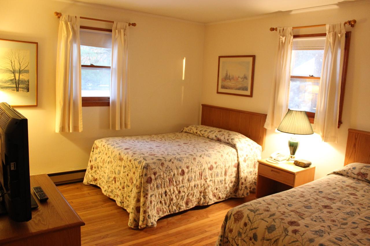 Woodsville Nootka Lodge מראה חיצוני תמונה